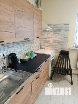 Дом 350м&sup2;, 3-этажный, участок 10 сот.  