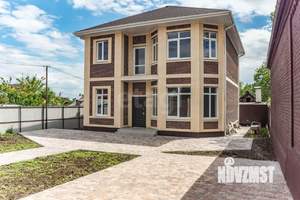Дом 190м², 2-этажный, участок 5 сот.  