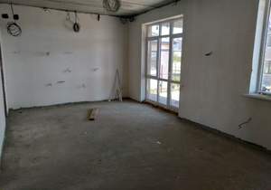 Дом 200м², 2-этажный, участок 4 сот.  