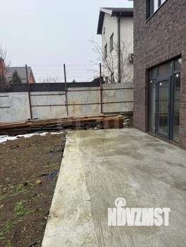 Дом 165м&sup2;, 2-этажный, участок 6 сот.  