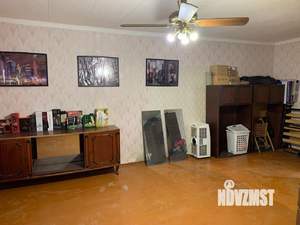 Дом 100м&sup2;, 2-этажный, участок 3 сот.  