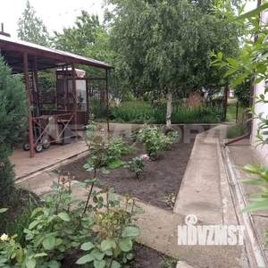 Дом 135м&sup2;, 2-этажный, участок 10 сот.  