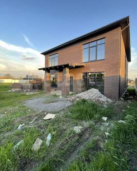 Дом 287м&sup2;, 2-этажный, участок 9 сот.  