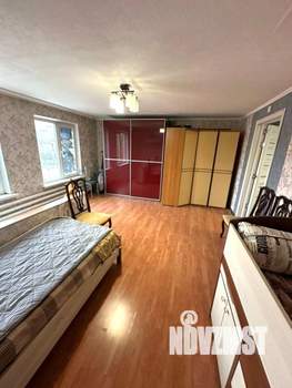 Дом 163м&sup2;, 2-этажный, участок 4 сот.  