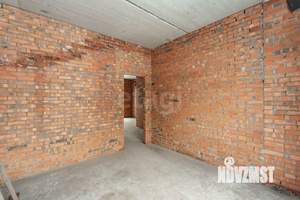 Дом 153м&sup2;, 2-этажный, участок 3 сот.  