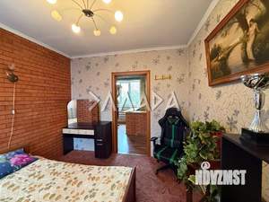 Дом 65м&sup2;, 2-этажный, участок 2 сот.  