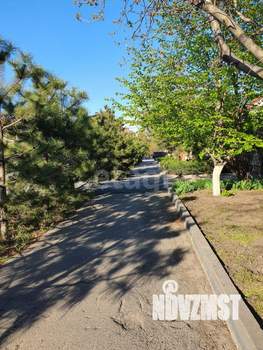 Дом 360м², 3-этажный, участок 8 сот.  