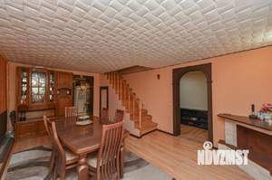 Дом 207м², 2-этажный, участок 4 сот.  