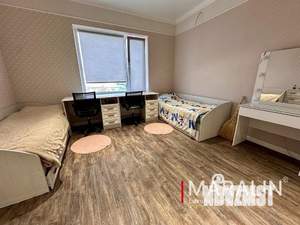 Дом 170м&sup2;, 2-этажный, участок 3 сот.  