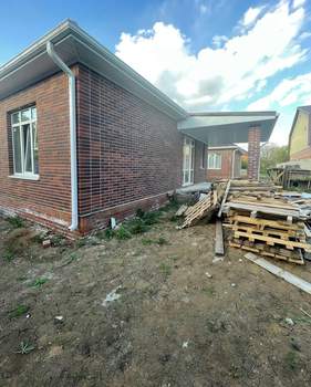 Дом 130м&sup2;, 1-этажный, участок 5 сот.  