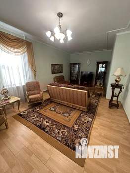 Дом 370м², 3-этажный, участок 7 сот.  