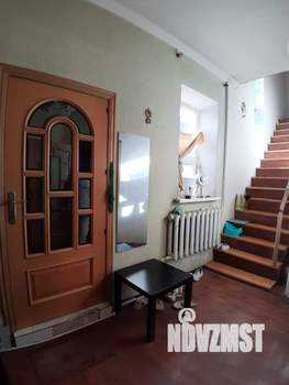Дом 220м², 2-этажный, участок 4 сот.  