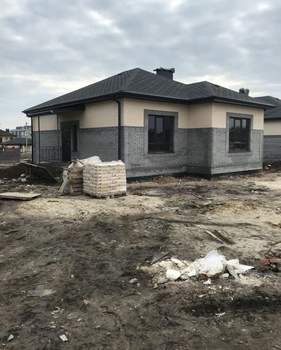 Дом 100м&sup2;, 1-этажный, участок 4 сот.  