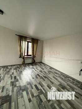 Дом 130м², 2-этажный, участок 3 сот.  