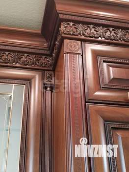 Дом 640м&sup2;, 3-этажный, участок 6 сот.  