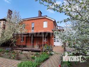 Дом 250м&sup2;, 2-этажный, участок 6 сот.  
