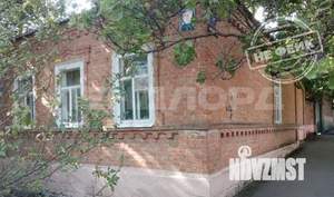 Дом 70м&sup2;, 2-этажный, участок 3 сот.  