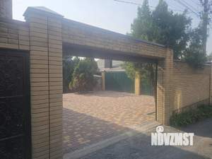 Дом 165м², 2-этажный, участок 5 сот.  