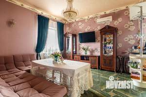 Дом 133м&sup2;, 2-этажный, участок 3 сот.  