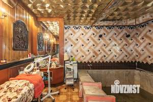 Дом 288м², 3-этажный, участок 3 сот.  