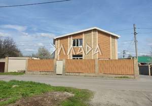 Дом 185м², 2-этажный, участок 4 сот.  