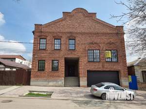 Дом 450м², 2-этажный, участок 5 сот.  