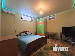 Дом 49м&sup2;, 1-этажный, участок 1 сот.  