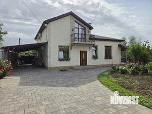 Дом 250м², 2-этажный, участок 8 сот.  