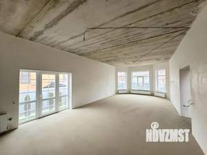 Дом 250м², 3-этажный, участок 6 сот.  