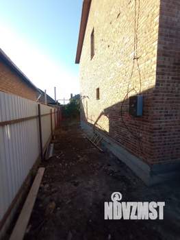 Дом 115м&sup2;, 2-этажный, участок 3 сот.  