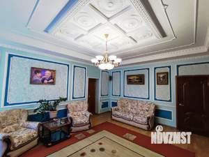 Дом 212м², 2-этажный, участок 1 сот.  