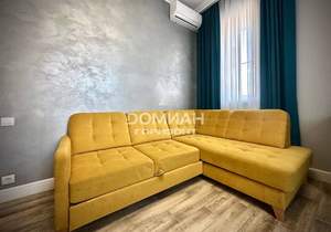 Дом 240м&sup2;, 3-этажный, участок 4 сот.  