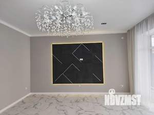 Дом 175м&sup2;, 2-этажный, участок 3 сот.  