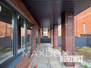 Дом 145м&sup2;, 2-этажный, участок 3 сот.  