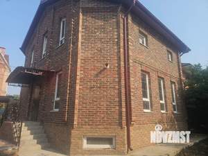 Дом 170м&sup2;, 2-этажный, участок 5 сот.  