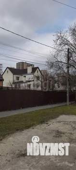 Дом 250м&sup2;, 2-этажный, участок 4 сот.  