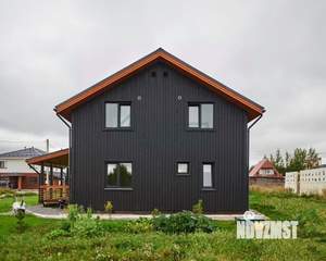 Дом 130м&sup2;, 2-этажный, участок 4 сот.  