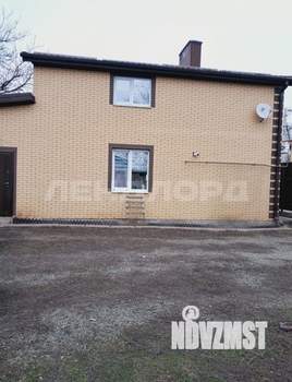 Дом 97м&sup2;, 2-этажный, участок 6 сот.  