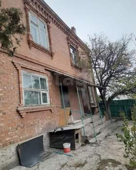 Дом 290м², 2-этажный, участок 13 сот.  