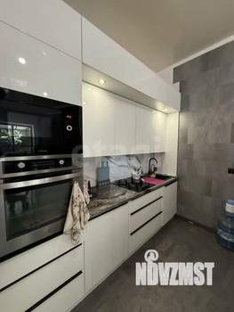 Дом 216м&sup2;, 2-этажный, участок 3 сот.  