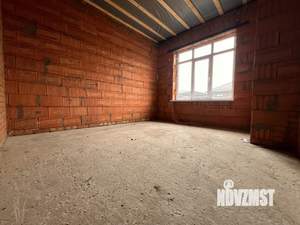 Дом 240м&sup2;, 2-этажный, участок 7 сот.  