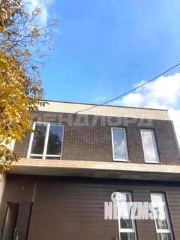 Дом 290м&sup2;, 2-этажный, участок 3 сот.  