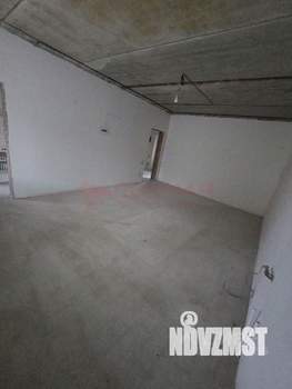 Дом 140м&sup2;, 2-этажный, участок 3 сот.  