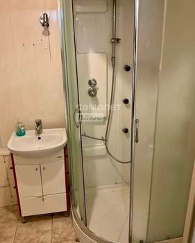 Дом 150м&sup2;, 2-этажный, участок 4 сот.  