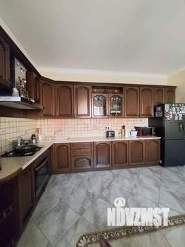 Дача 292м², 2-этажный, участок 6 сот.  