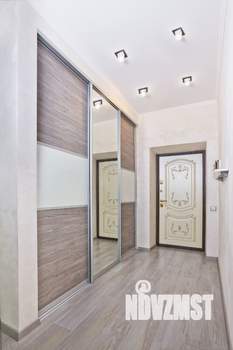 Дом 550м², 2-этажный, участок 7 сот.  
