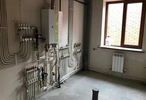 Дом 175м&sup2;, 2-этажный, участок 4 сот.  