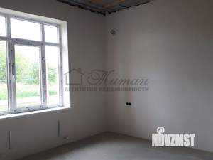 Дом 105м&sup2;, 2-этажный, участок 3 сот.  