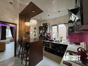 Дом 229м&sup2;, 2-этажный, участок 6 сот.  