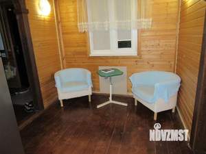 Дом 99м&sup2;, 2-этажный, участок 6 сот.  